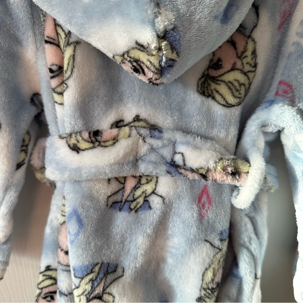 Disney Frozen Elsa Robe | Toddler Robe - Picture 9 of 10